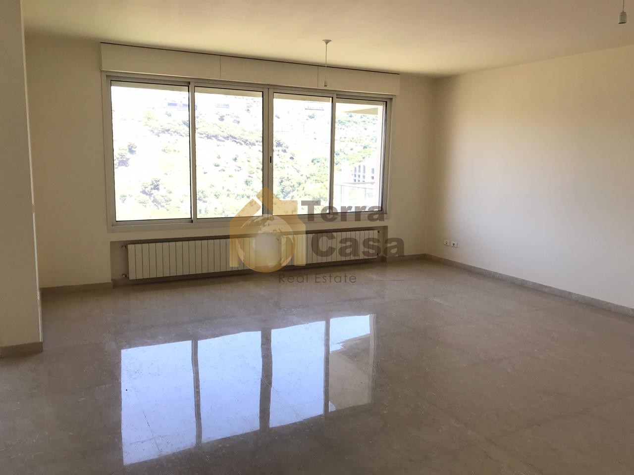 Luxurious brand new apartment cash payment. Ref# 2719