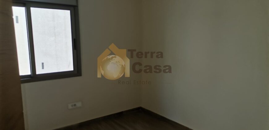 Brand new apartment with terrace cash payment. Ref#2737