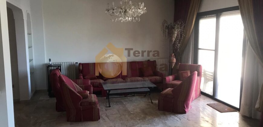 Fully decorated apartment in Louazieh with Terrace 160 sqm.