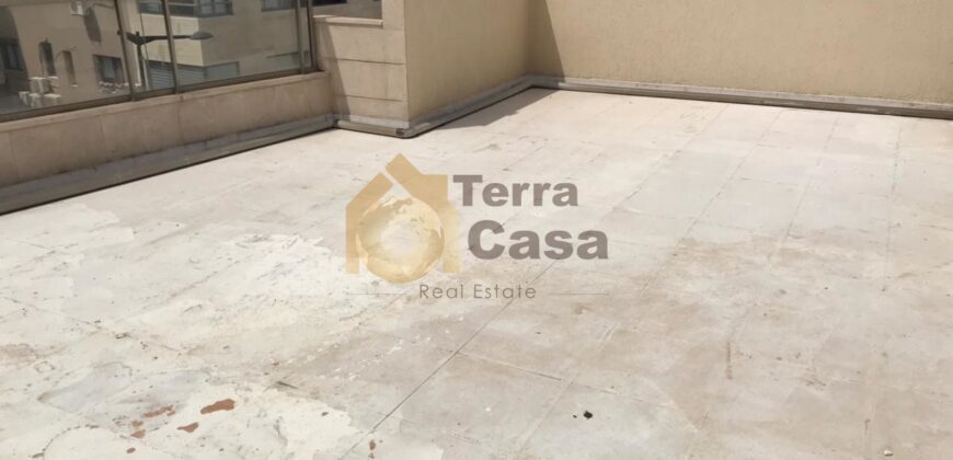 Duplex terrace 100 sqm unfurnished cash payment.