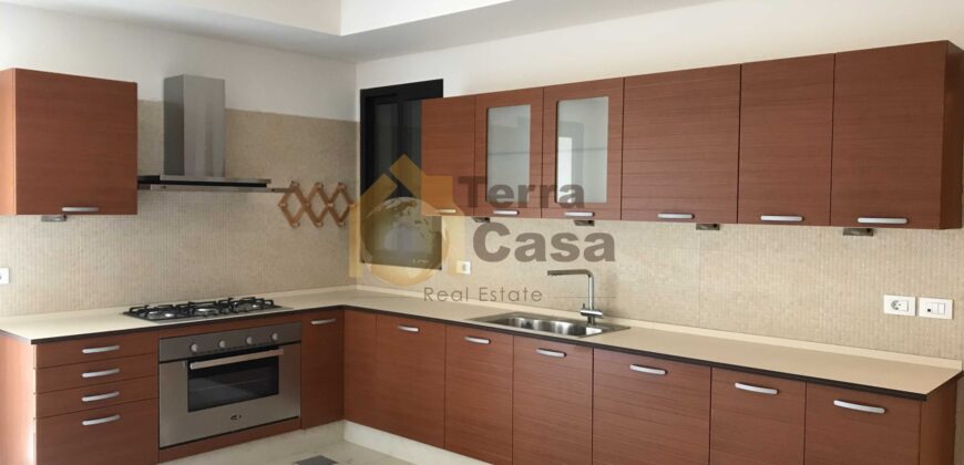 Apartment for rent in Mar Takla cash payment. Ref#2808