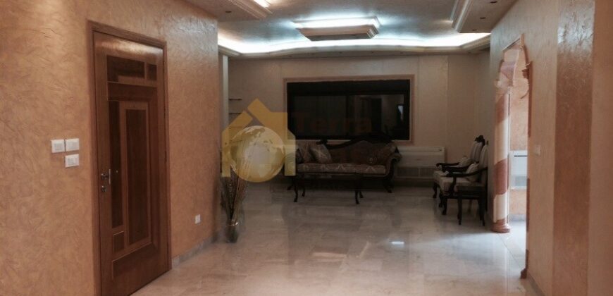 Fully furnished apartment one unit per floor cash payment.Ref# 2820