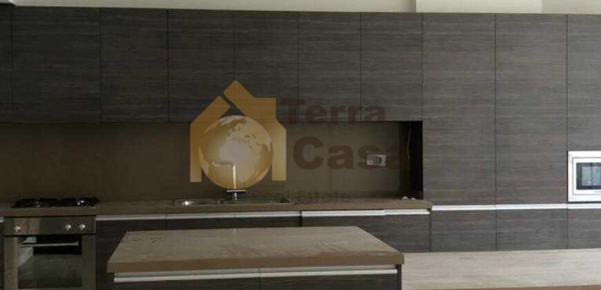 Semi furnished apartment cash payment.Ref# 2821