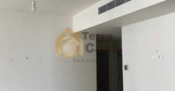 Semi furnished apartment cash payment.Ref# 2821