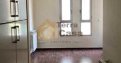 Semi furnished apartment cash payment.Ref# 2821