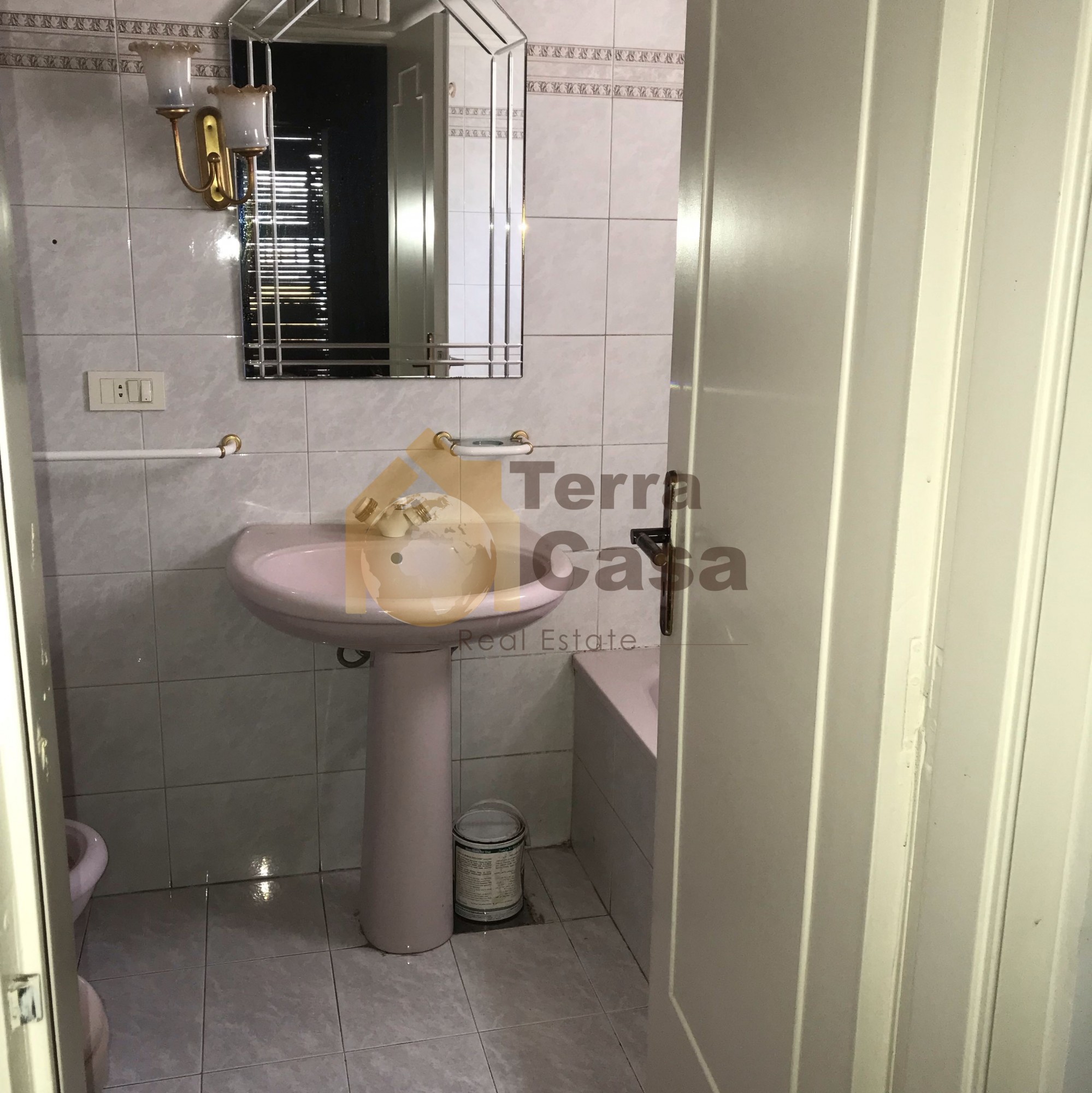 Fully furnished apartment for sale in Mar takla Ref#2836