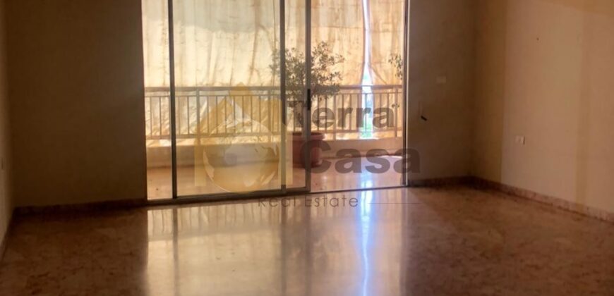 Apartment nice location cash payment . Ref#2920