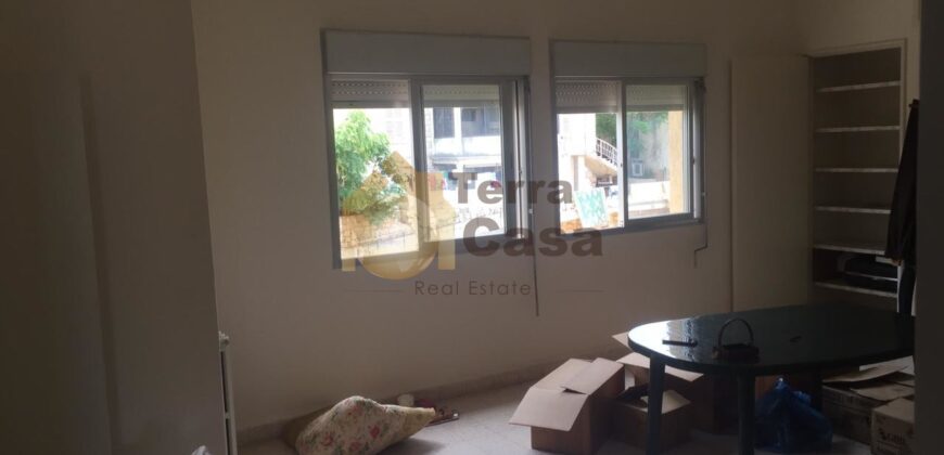 Semi furnished apartment for rent cash payment.Ref#2926