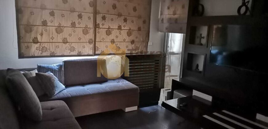 semi furnished apartment cash payment.Ref#2972