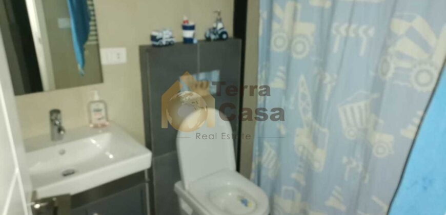 semi furnished apartment cash payment.Ref#2972