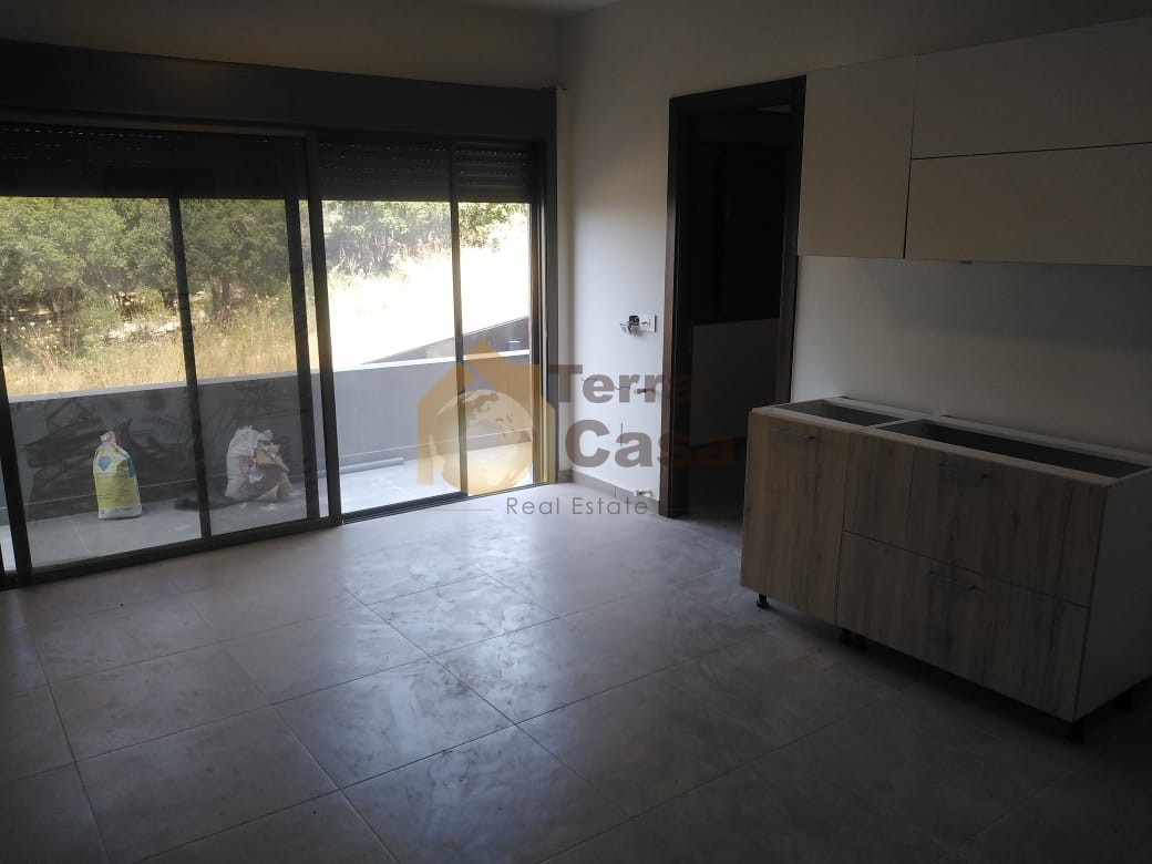 Fully decorated apartment nice view cash payment.Ref#2987