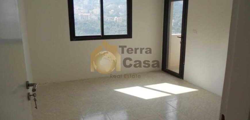 Apartment brand new luxurious prime location . Ref#3074