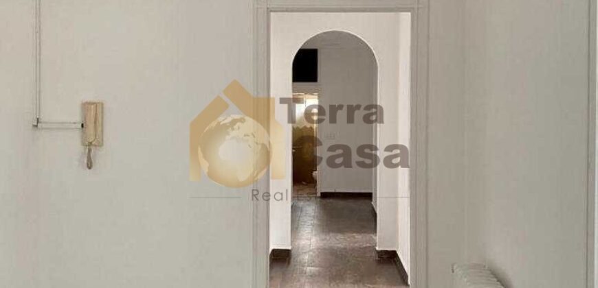 Jdeideh spacious office 290 sqm for rent prime location Ref#3079