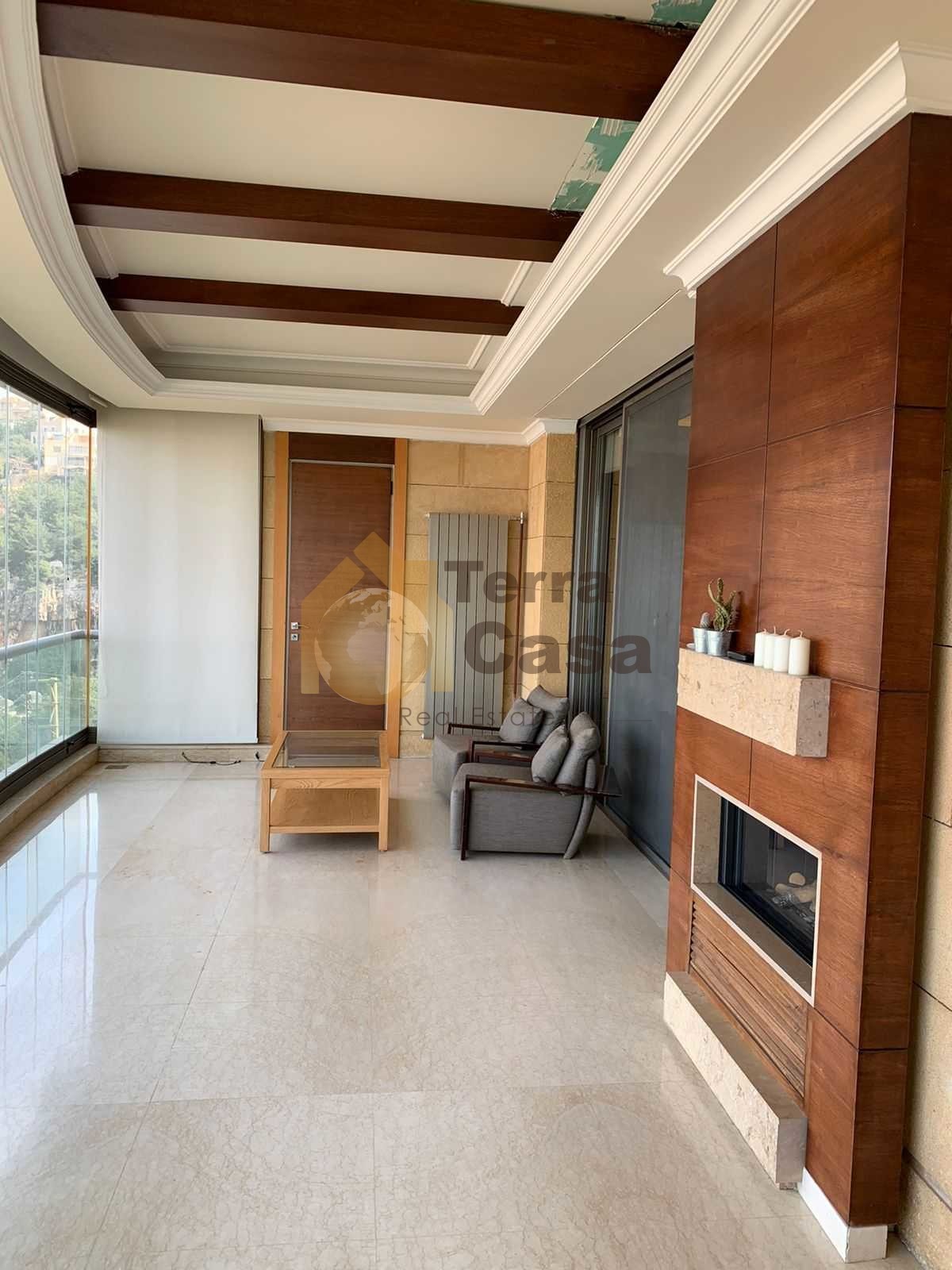 Apartment fully furnished luxurious with terrace cash payment
