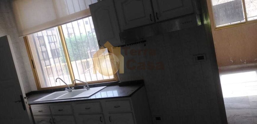 fully decorated apartment terrace cash payment.
