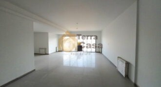 Luxurious apartment for sale in Fayadieh with garden