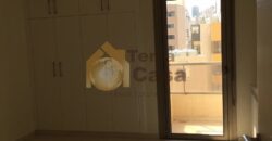 Apartment prime location open view cash payment.Ref#3220