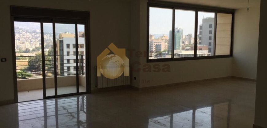 Apartment prime location open view cash payment.Ref#3220