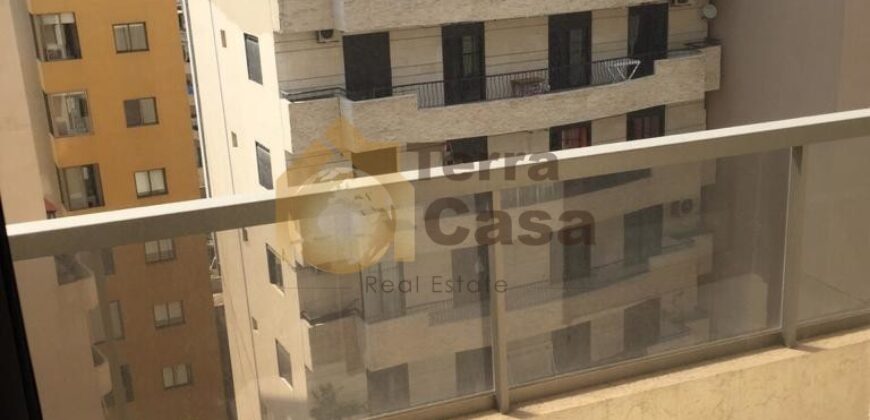Apartment prime location open view cash payment.Ref#3220