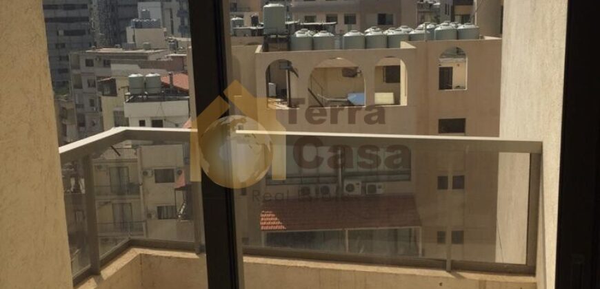 Apartment prime location open view cash payment.Ref#3220