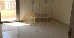 Apartment prime location open view cash payment.Ref#3220