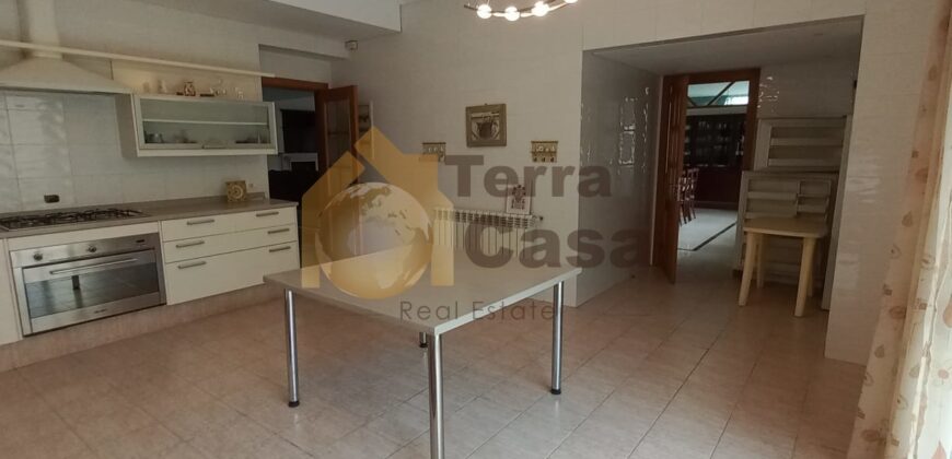 Luxurious fully furnished apartment cash payment .Ref#3247