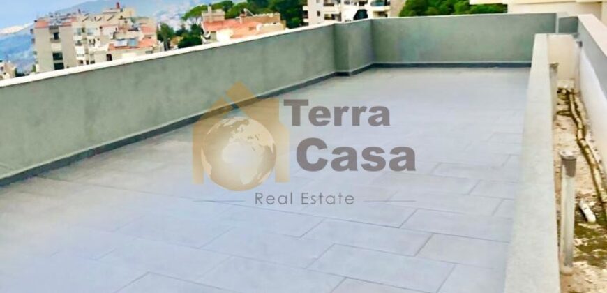 Brand new apartment with roof and 70 sqm terrace Ref#3275