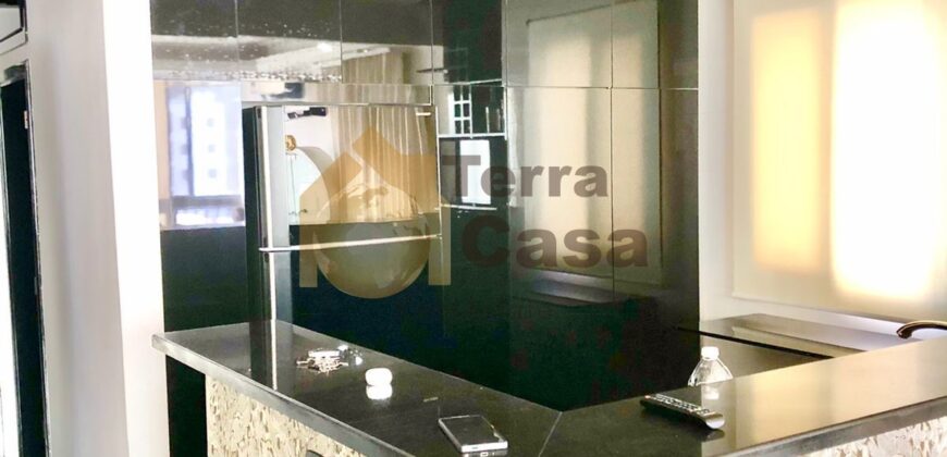 Fully decorated and furnished apartment cash payment.Ref#3277