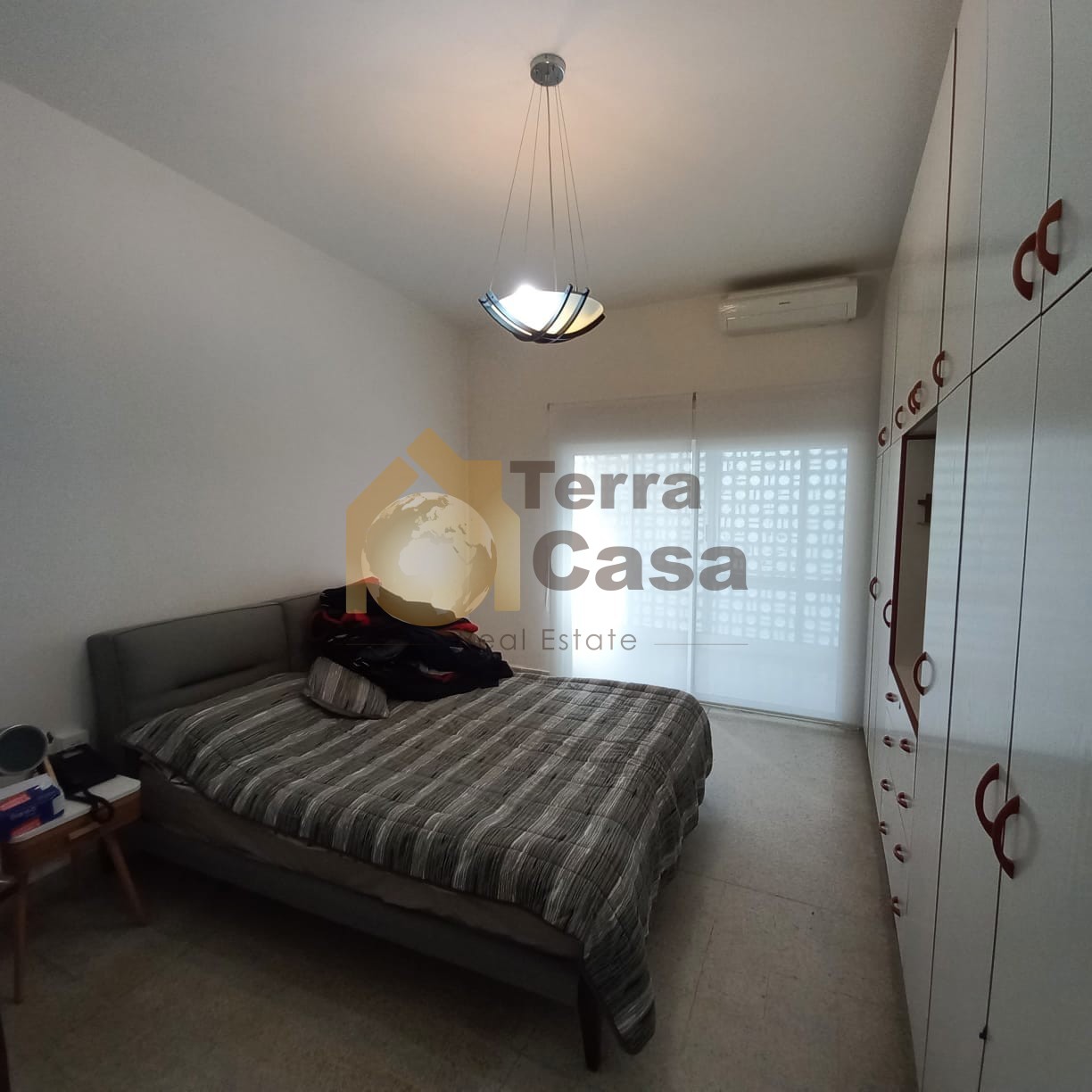 Fully furnished  apartment cash payment. Ref#3824
