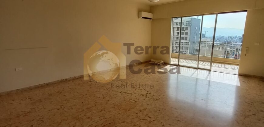 Fully decorated apartment open view cash payment.Ref#3492