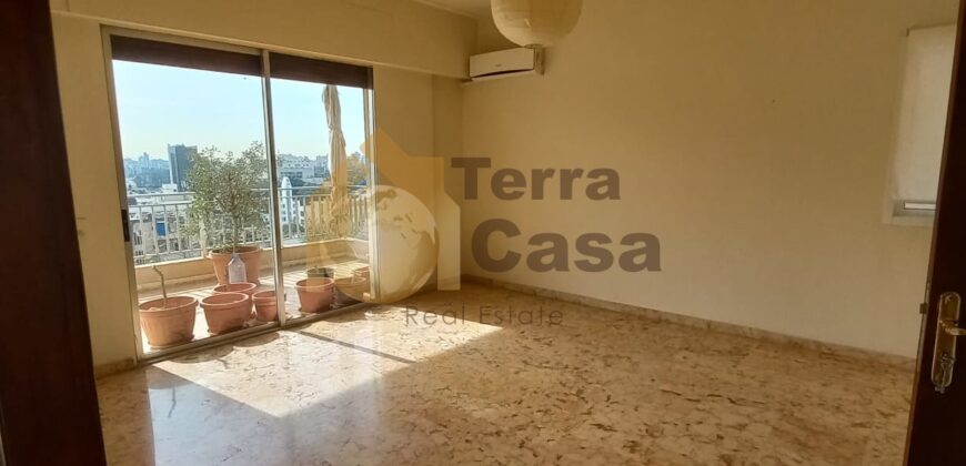 Fully decorated apartment open view cash payment.Ref#3492