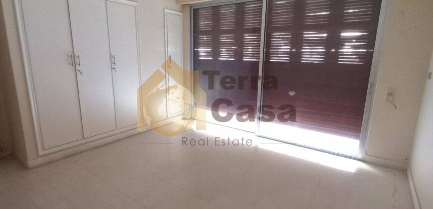 Fully decorated apartment open view cash payment.Ref#3492