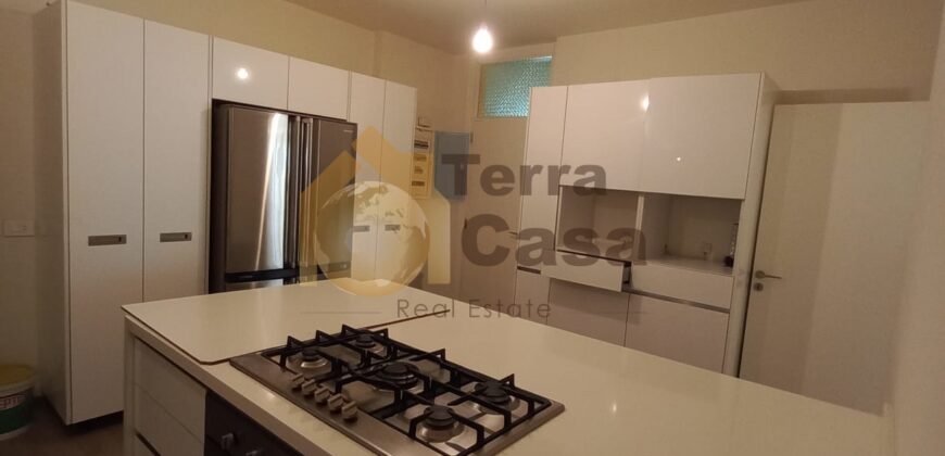 Luxurious fully furnished  apartment open view cash payment.Ref#3441