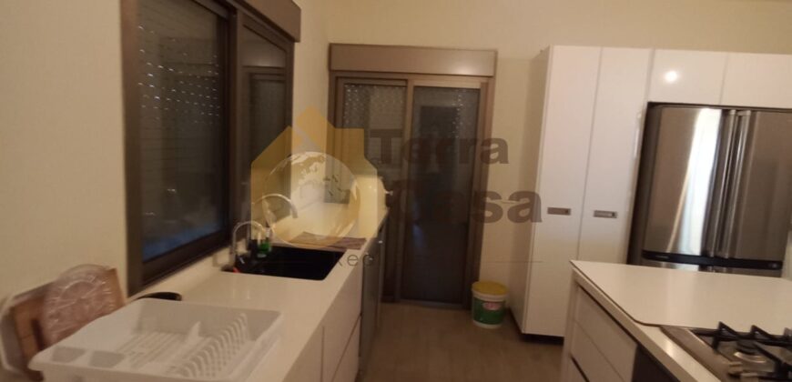 Luxurious fully furnished  apartment open view cash payment.Ref#3441