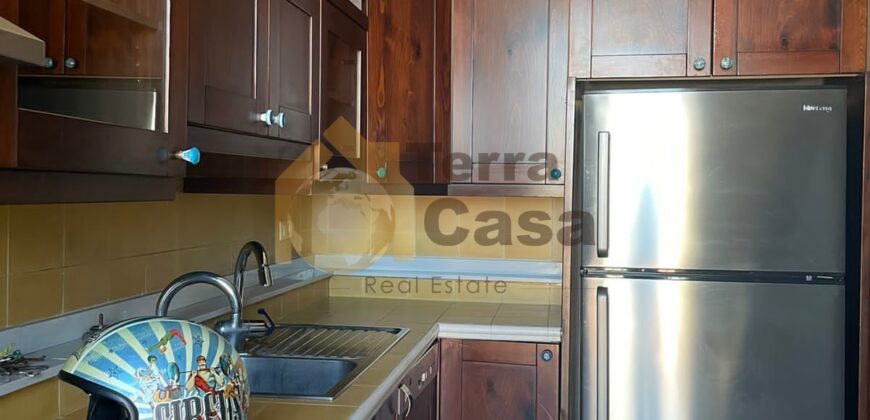 Fully decorated apartment cash payment.Ref#3443