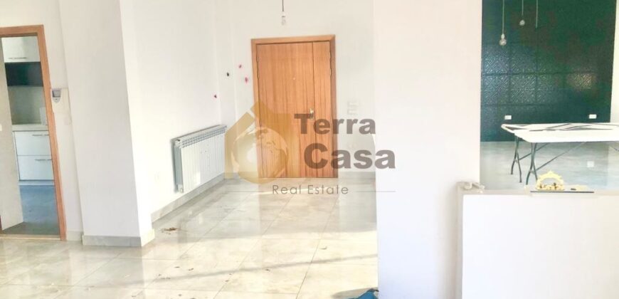 Apartment with 250 terrace open view 4 parking