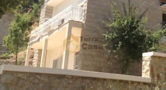 Sale villa in Bikfaya cash payment