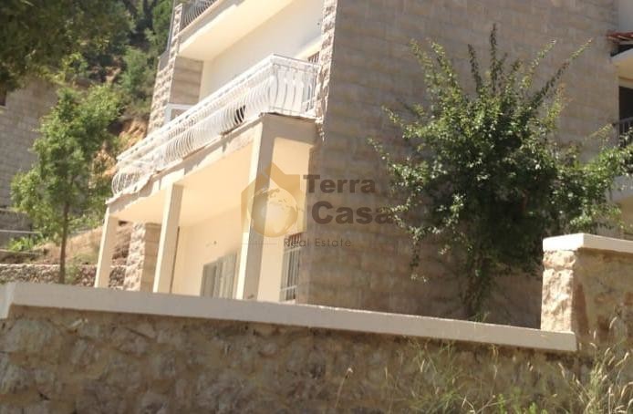 Sale villa in Bikfaya cash payment