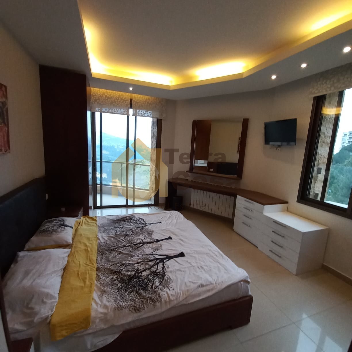 Monteverde luxurious furnished apartment private generator..