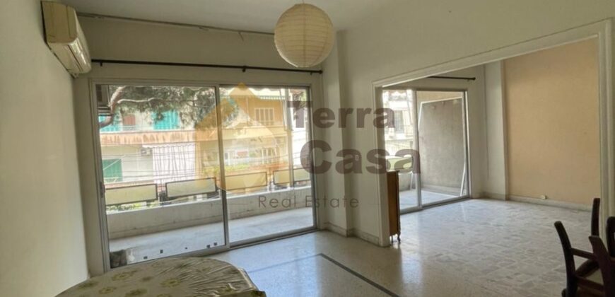 Horch tabet fully decorated apartment nice location.Ref#3701