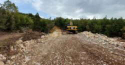 Mechmech Jbeil land nice location.
