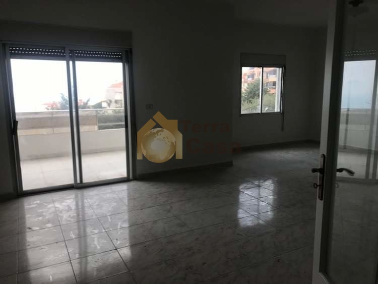 Ballouneh apartment with sea view for sale