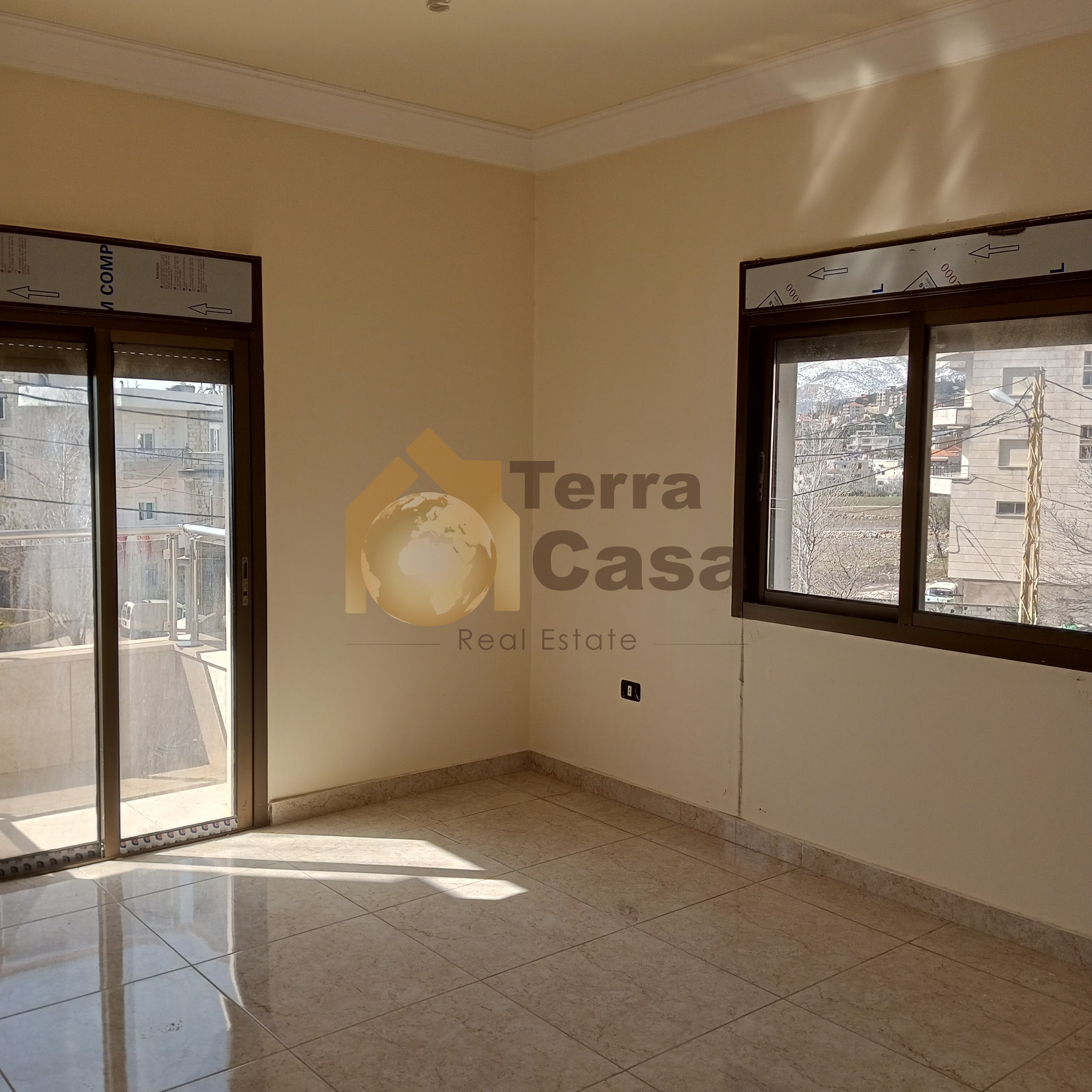 Jdita high end finishing 3 bedrooms apartment