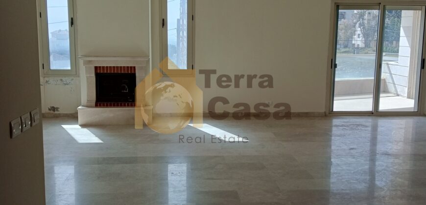 JDITA High end finishing 3 bedrooms apartment Ref#3775