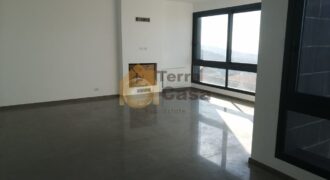 Rent decorated apartment with 74 sqm garden  in Beit Misk