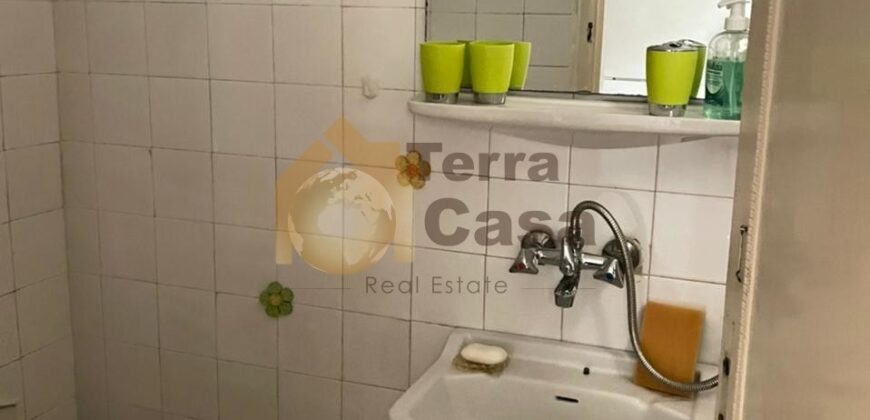Fassouh fully furnished apartment for rent .