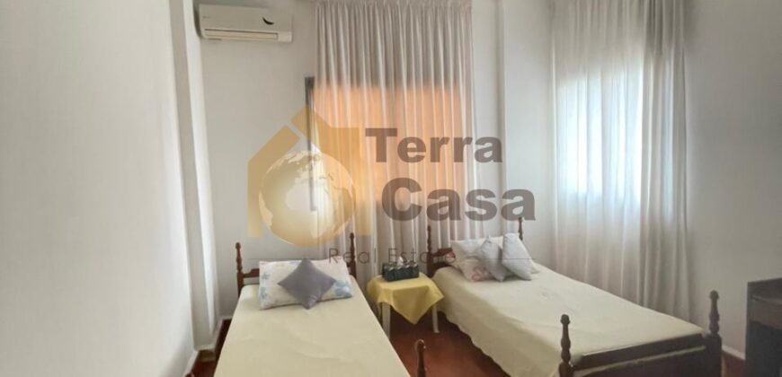Fassouh fully furnished apartment for rent .