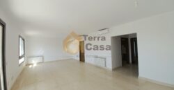 Luxurious apartment with terrace for rent Ref#3865