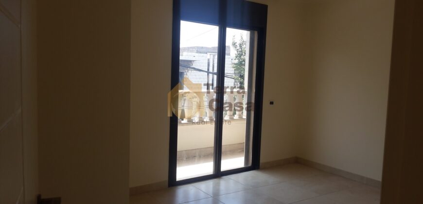 Maalaka brand new apartment one unit per floor .Ref#383