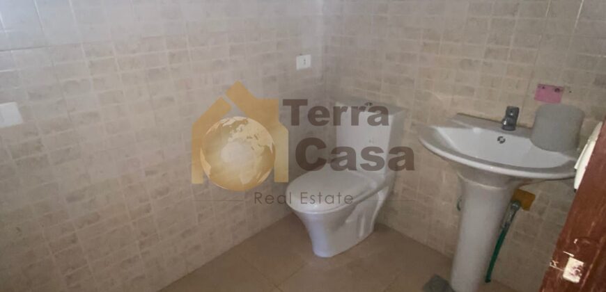 zalka office busy area for rent Ref#3934